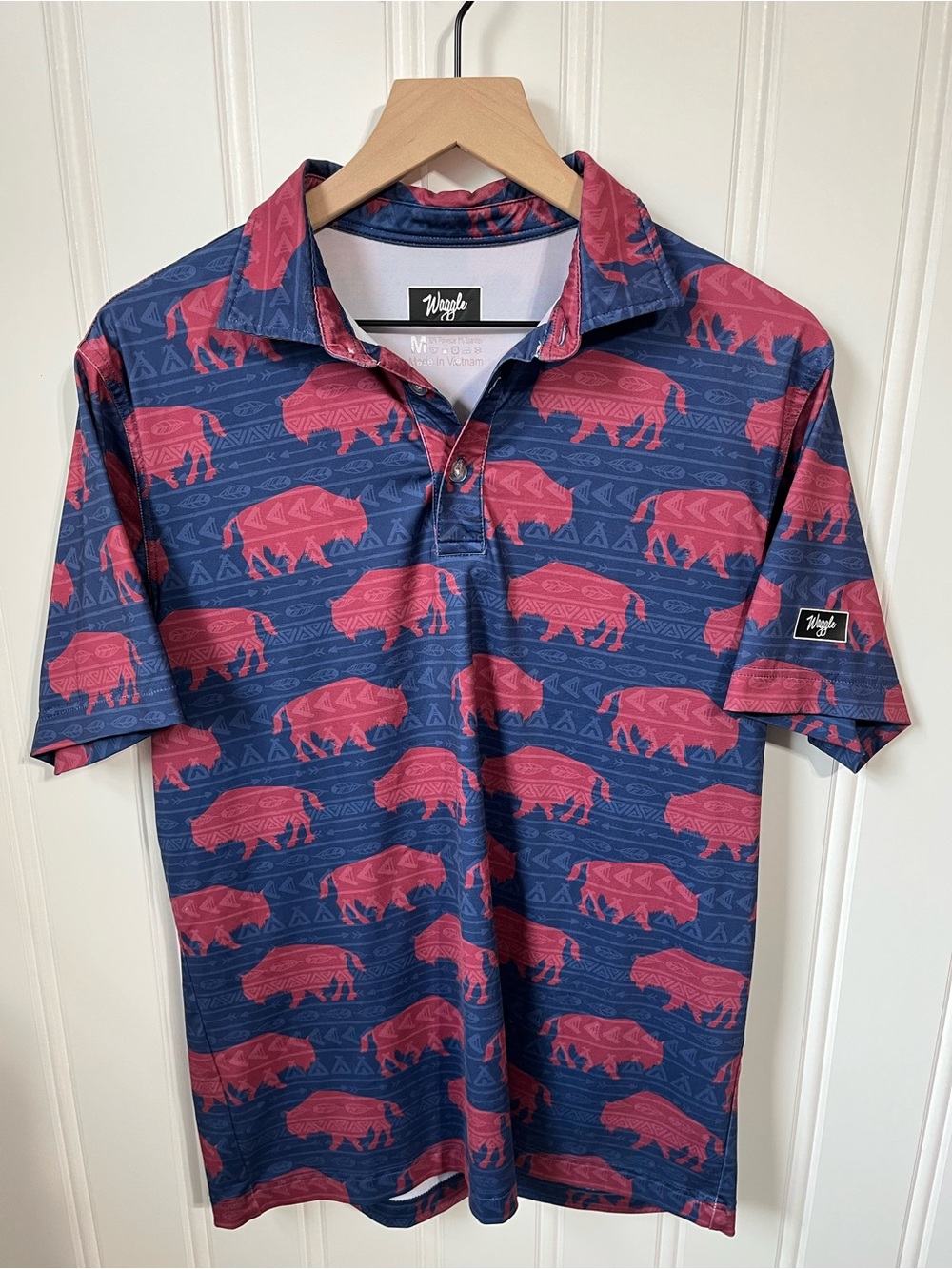 Waggle Buffalo Bison Polo Arrow and Feather Navy Background Men's M